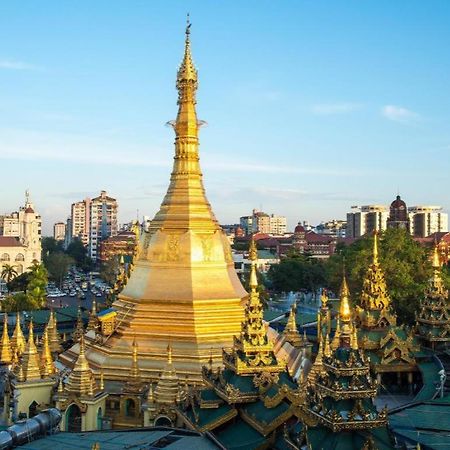 Sanctuary Hotel Yangon Dış mekan fotoğraf