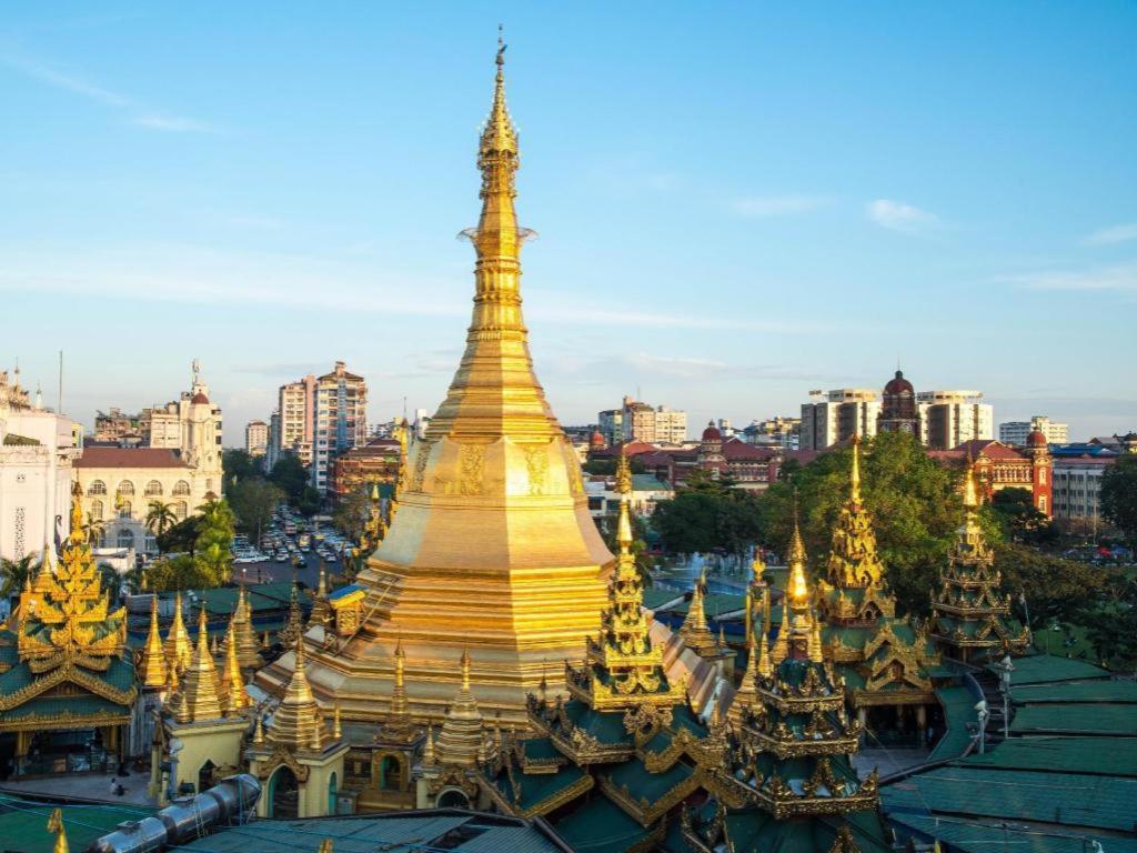 Sanctuary Hotel Yangon Dış mekan fotoğraf